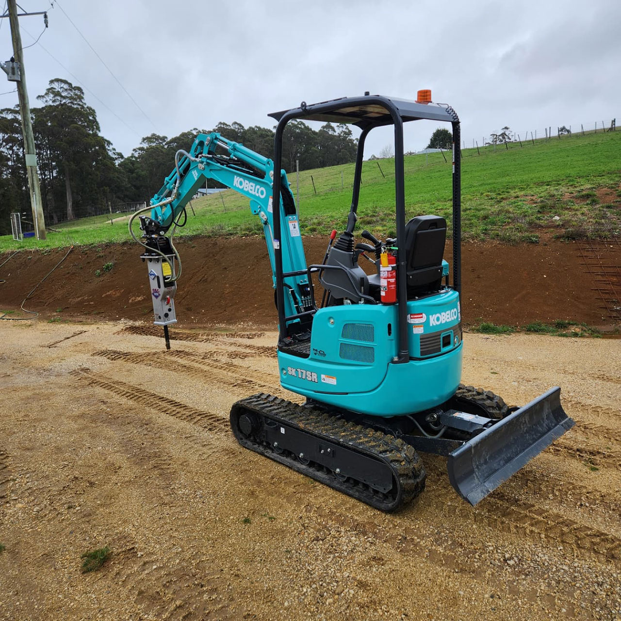 Kobelco excavator equipment hire in wynyard